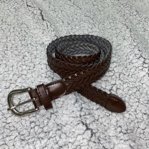 Vintage brown braided faux leather belt
